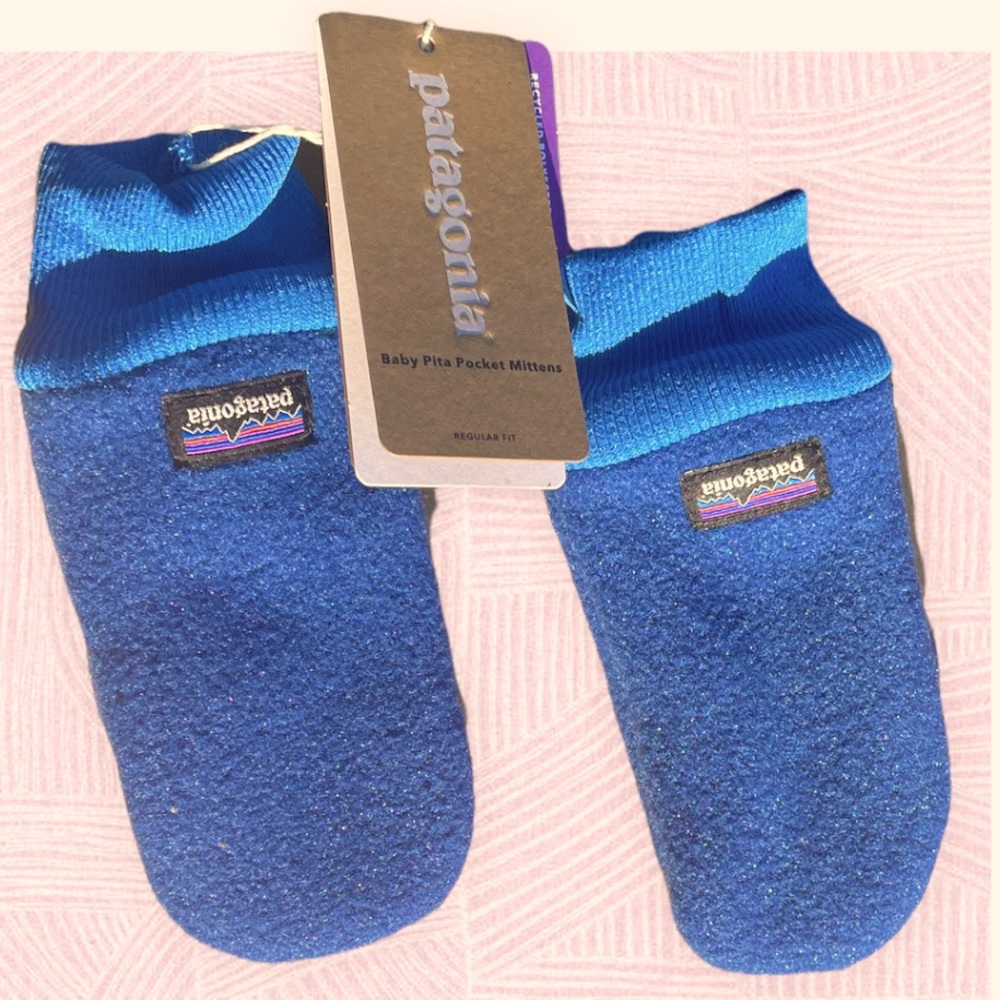 NWT Patagonia Blue Baby Pita Pocket Mittens